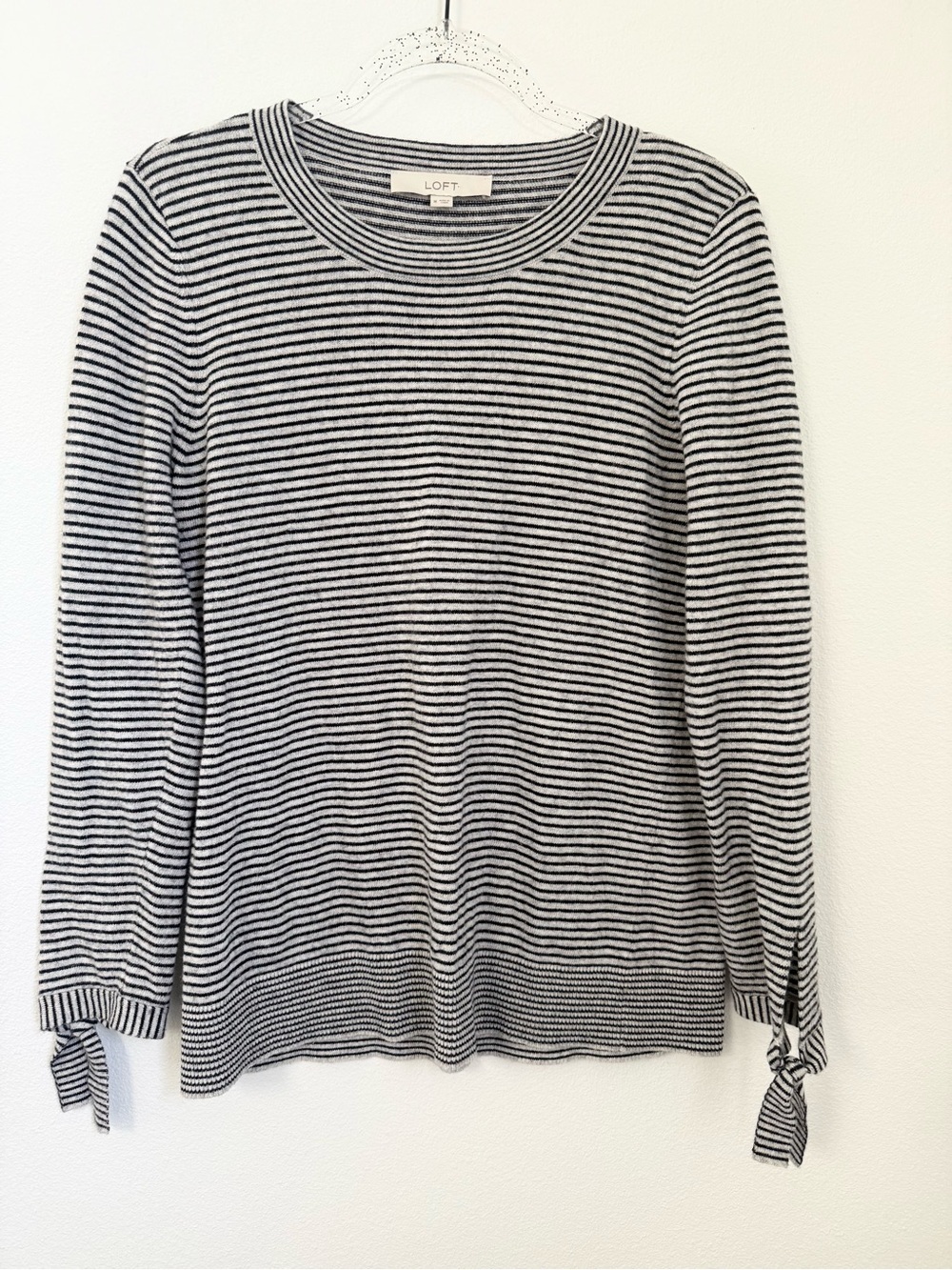 LOFT Long Sleeves Tie Details Striped Wool Blend Navy White Size M